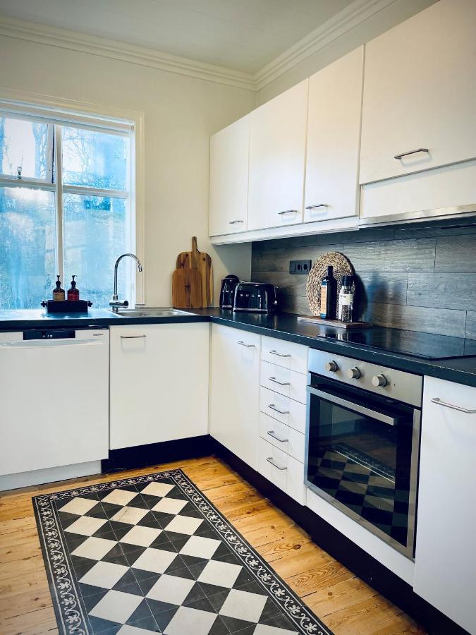Day Dream Central Akureyri Three Bedroom Apt Esterno foto