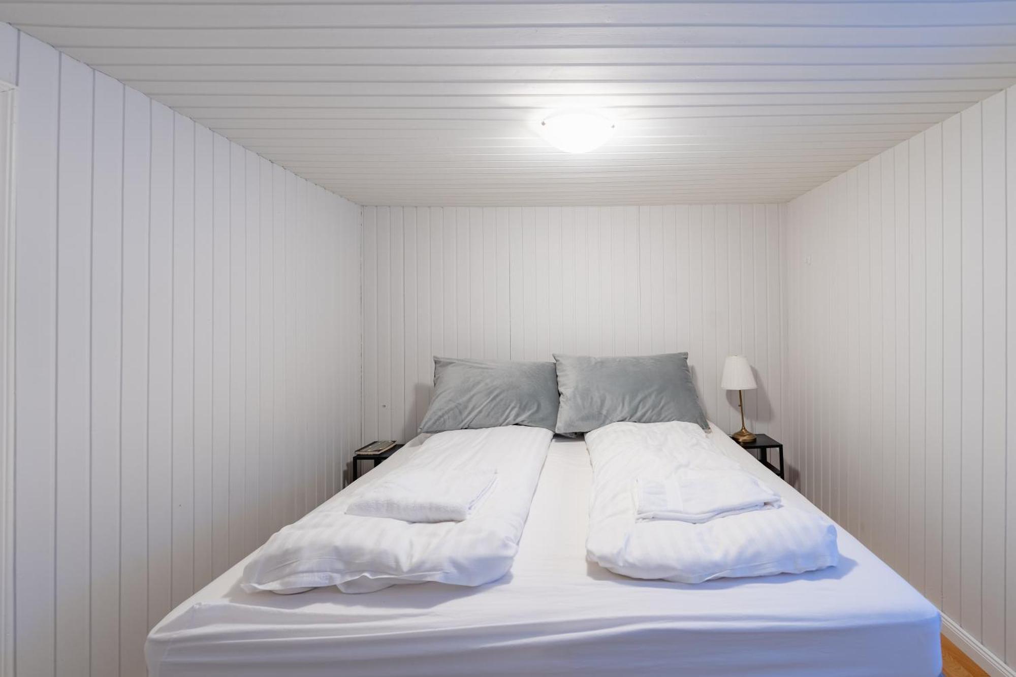 Day Dream Central Akureyri Three Bedroom Apt Esterno foto